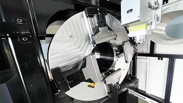 Pneumatic Chuck Clamping